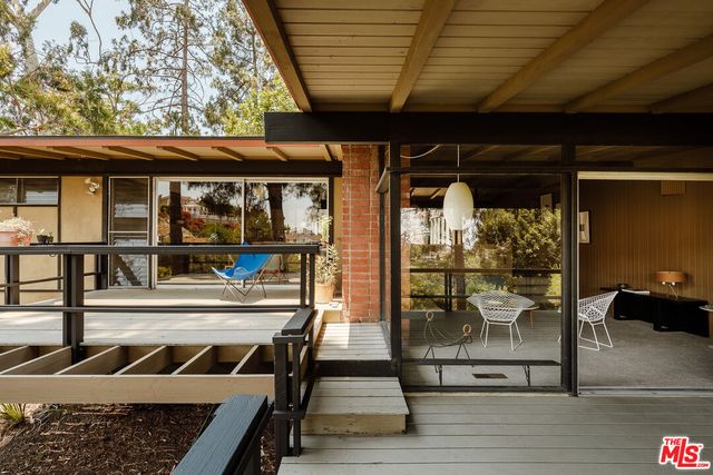 $1,798,000 | 2 Seahurst Road, Rolling Hills Estates, CA 90274