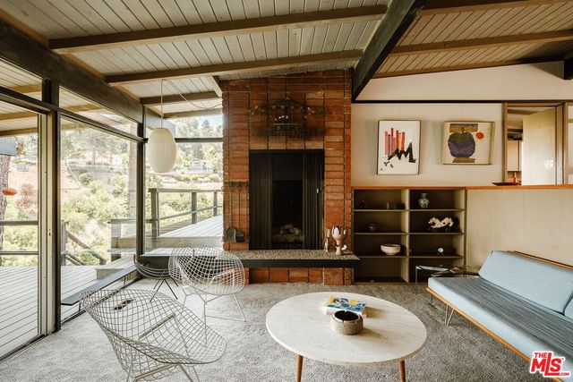 $1,798,000 | 2 Seahurst Road, Rolling Hills Estates, CA 90274