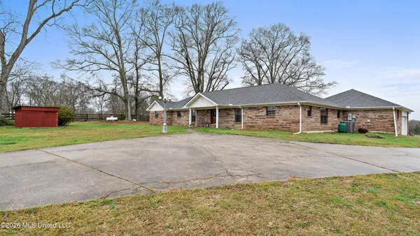$625,000 | 1837 Highway 588, Ellisville, MS 39437