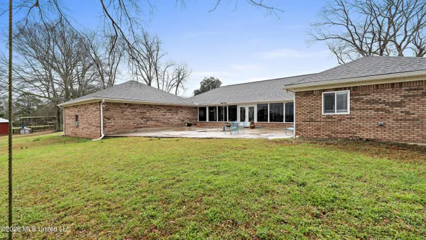 $625,000 | 1837 Highway 588, Ellisville, MS 39437