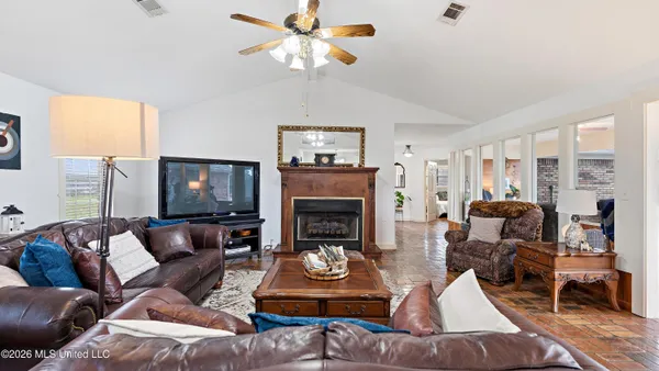 $625,000 | 1837 Highway 588, Ellisville, MS 39437