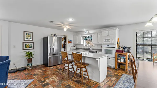 $625,000 | 1837 Highway 588, Ellisville, MS 39437