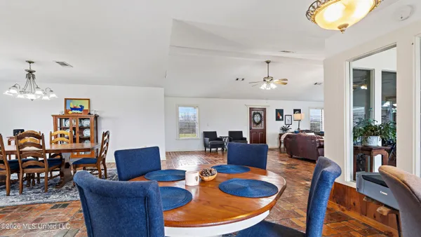 $625,000 | 1837 Highway 588, Ellisville, MS 39437