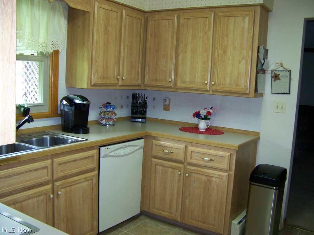 10434 Rapp Road New Middletown, OH 44442 - Photo 12 of 25 Gallery Image 12