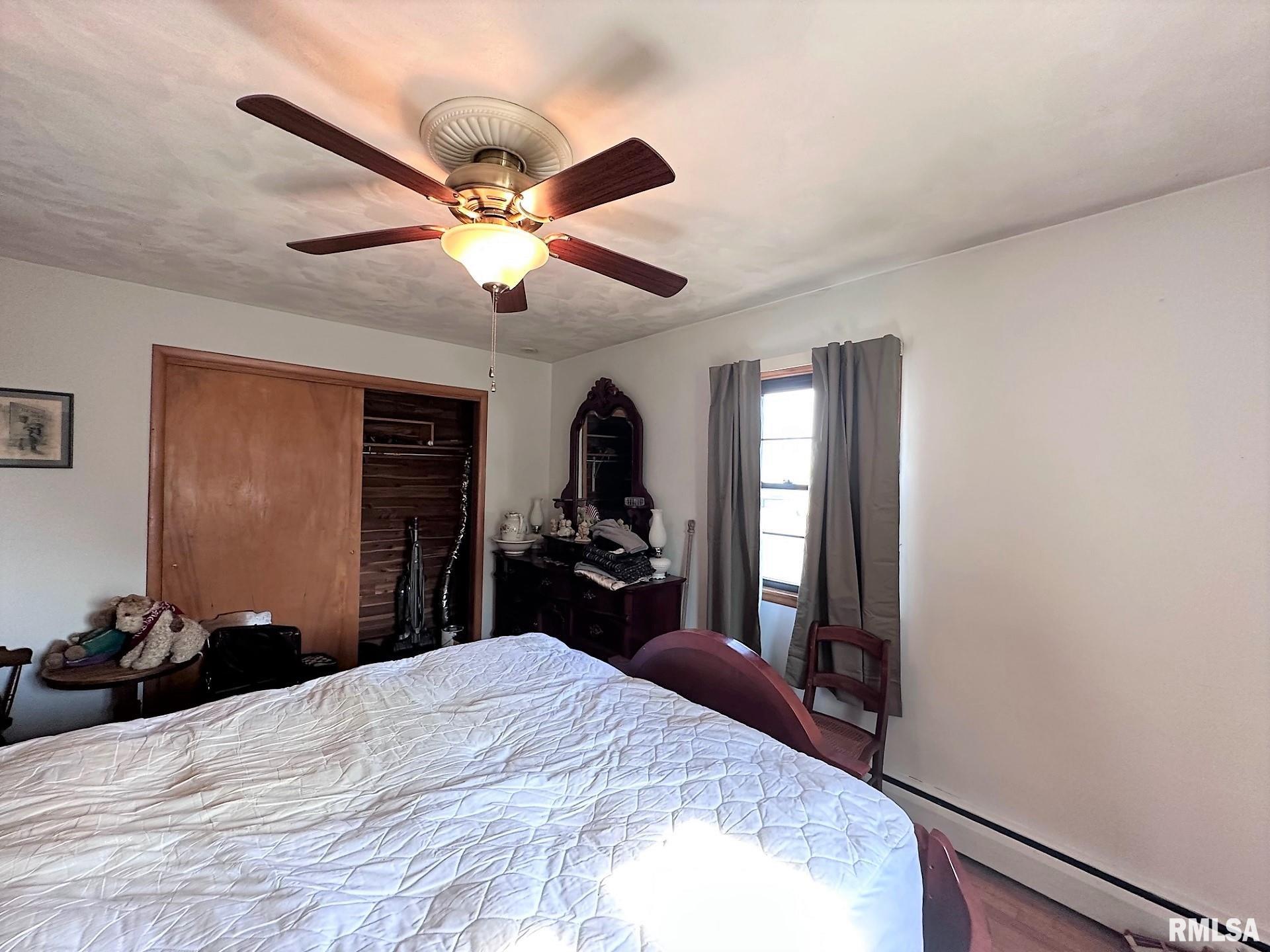 538 North Center Street Oneida, IL 61467 - Photo 29 of 59