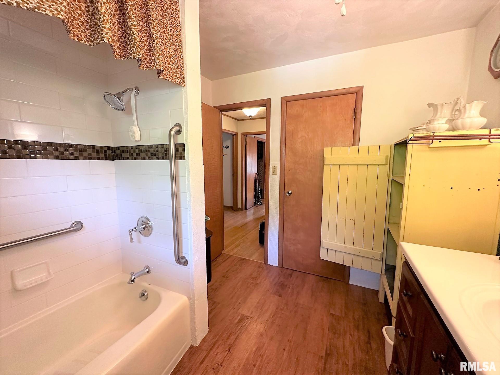 538 North Center Street Oneida, IL 61467 - Photo 39 of 59