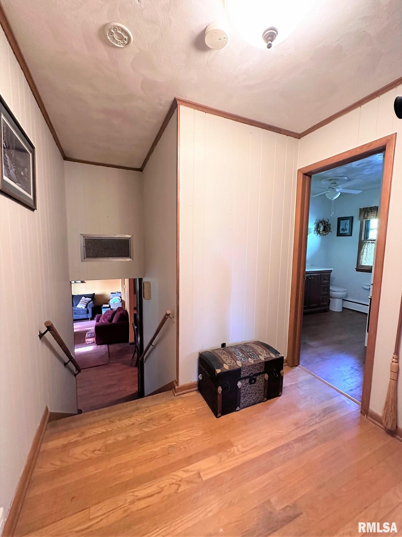 538 North Center Street Oneida, IL 61467 - Photo 40 of 59