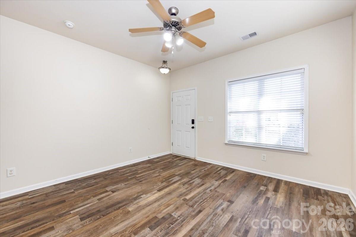 224 Azteca Drive Matthews, NC 28104 - Photo 6 of 48