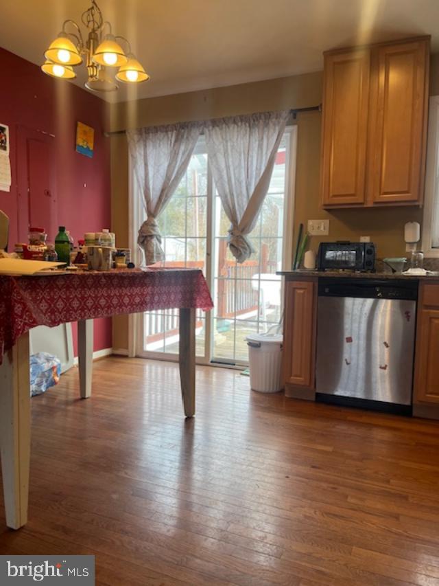 8021 Camp Town Road Spotsylvania, VA 22551 - Photo 4 of 16 Dining Room