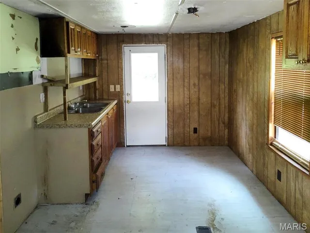 $34,700 | 1385 Parkway Drive, Bismarck, MO 63624