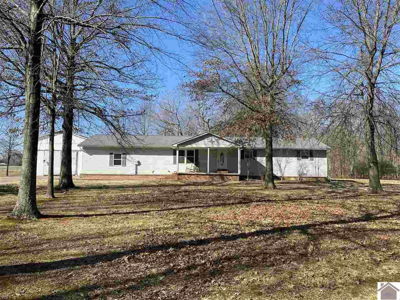 1645 South Friendship Road Paducah, KY 42003 - Photo 1 of 1 Photo 1
