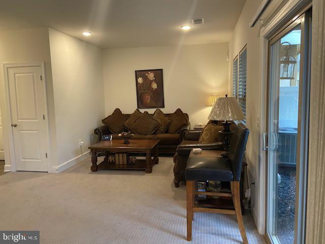 9875 Buchanan Loop Manassas, VA 20110 - Photo 7 of 14