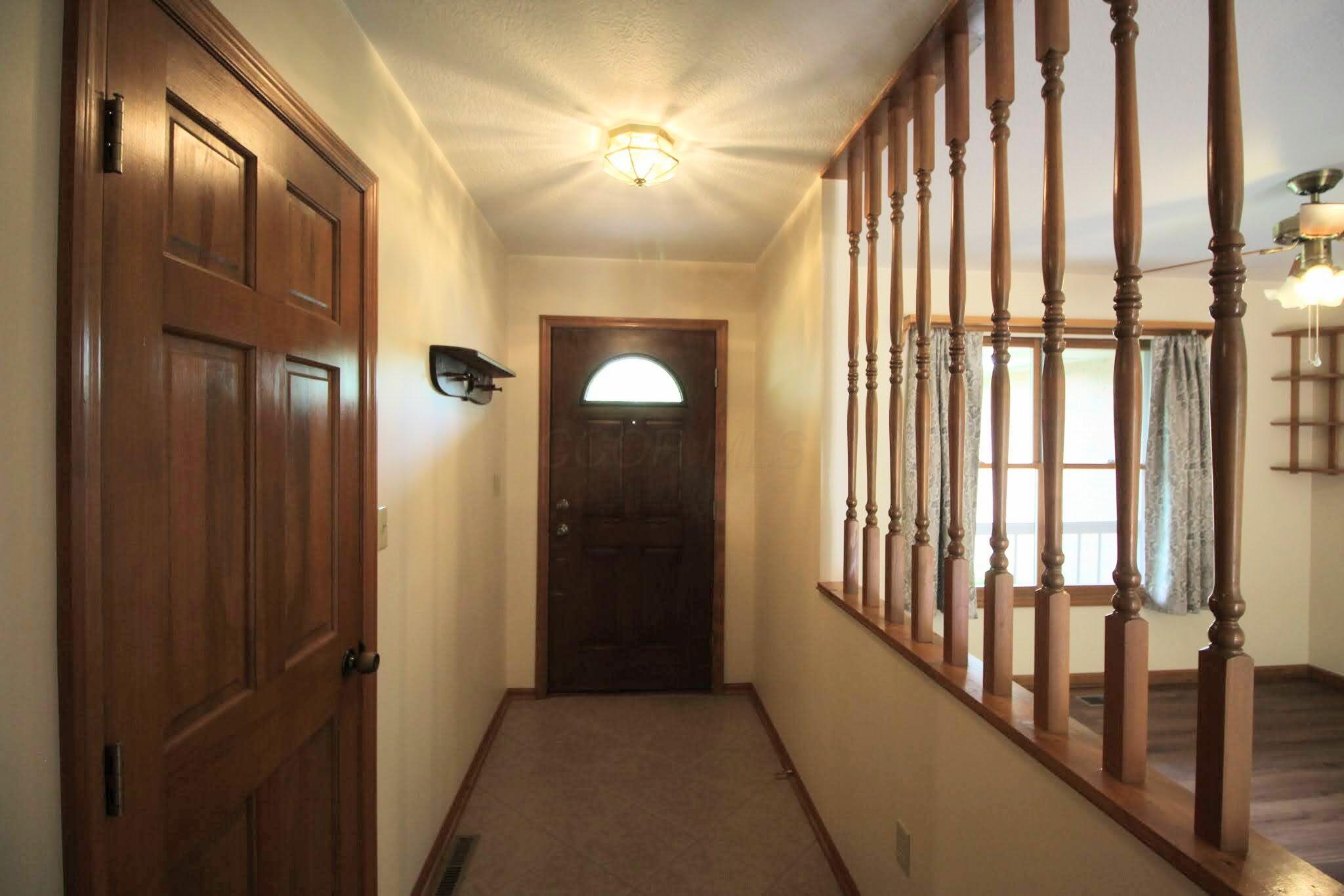 103 Cambridge Road Delaware, OH 43015 - Photo 5 of 37