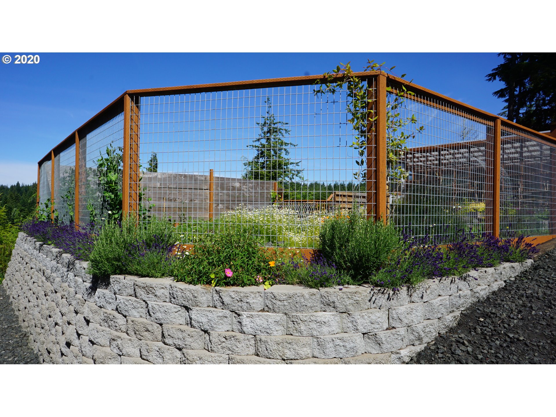 68152 Ridge Road North Bend, OR 97459 - Photo 2 of 32 Gallery Image 2