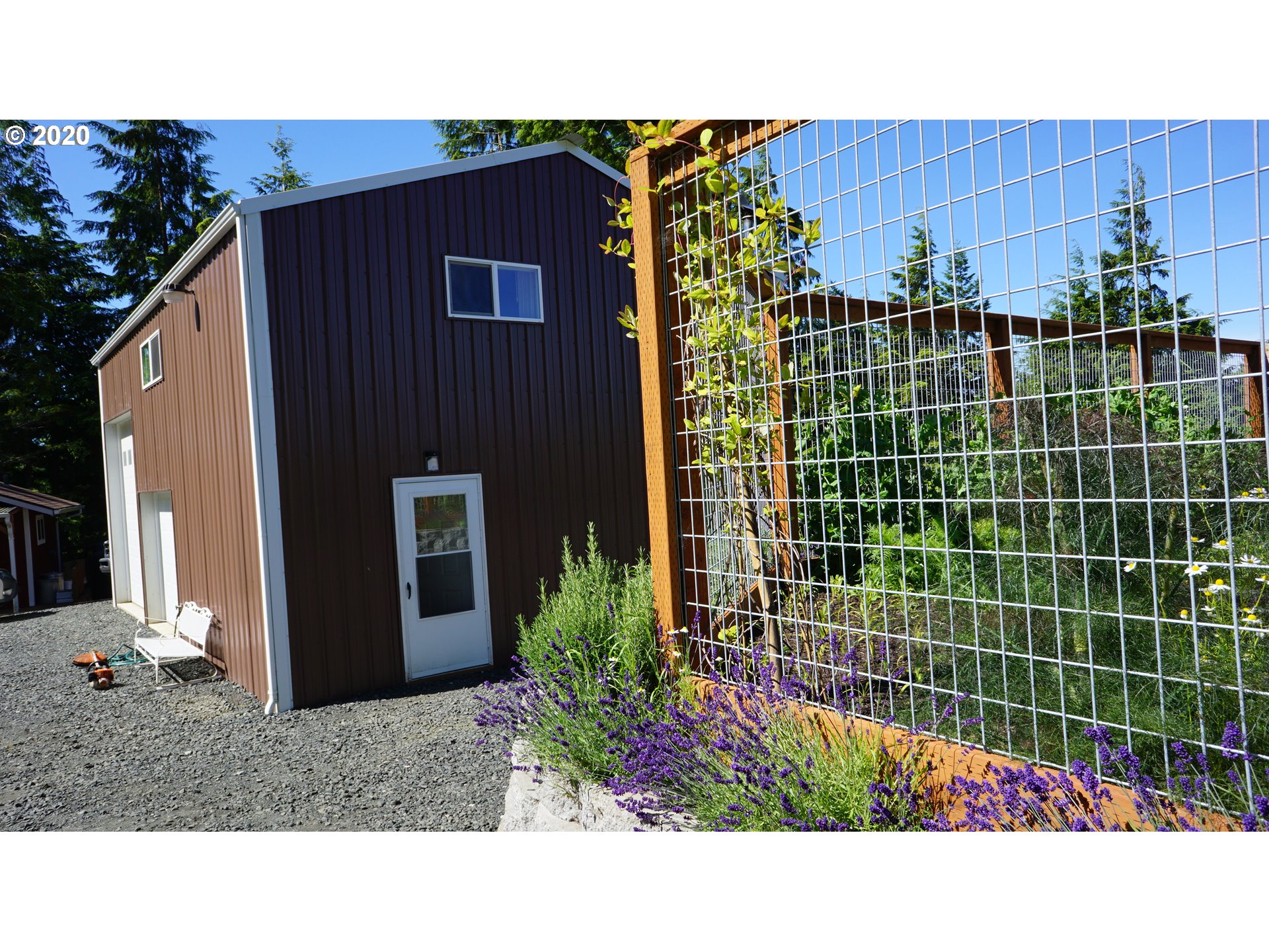 68152 Ridge Road North Bend, OR 97459 - Photo 3 of 32 Gallery Image 3