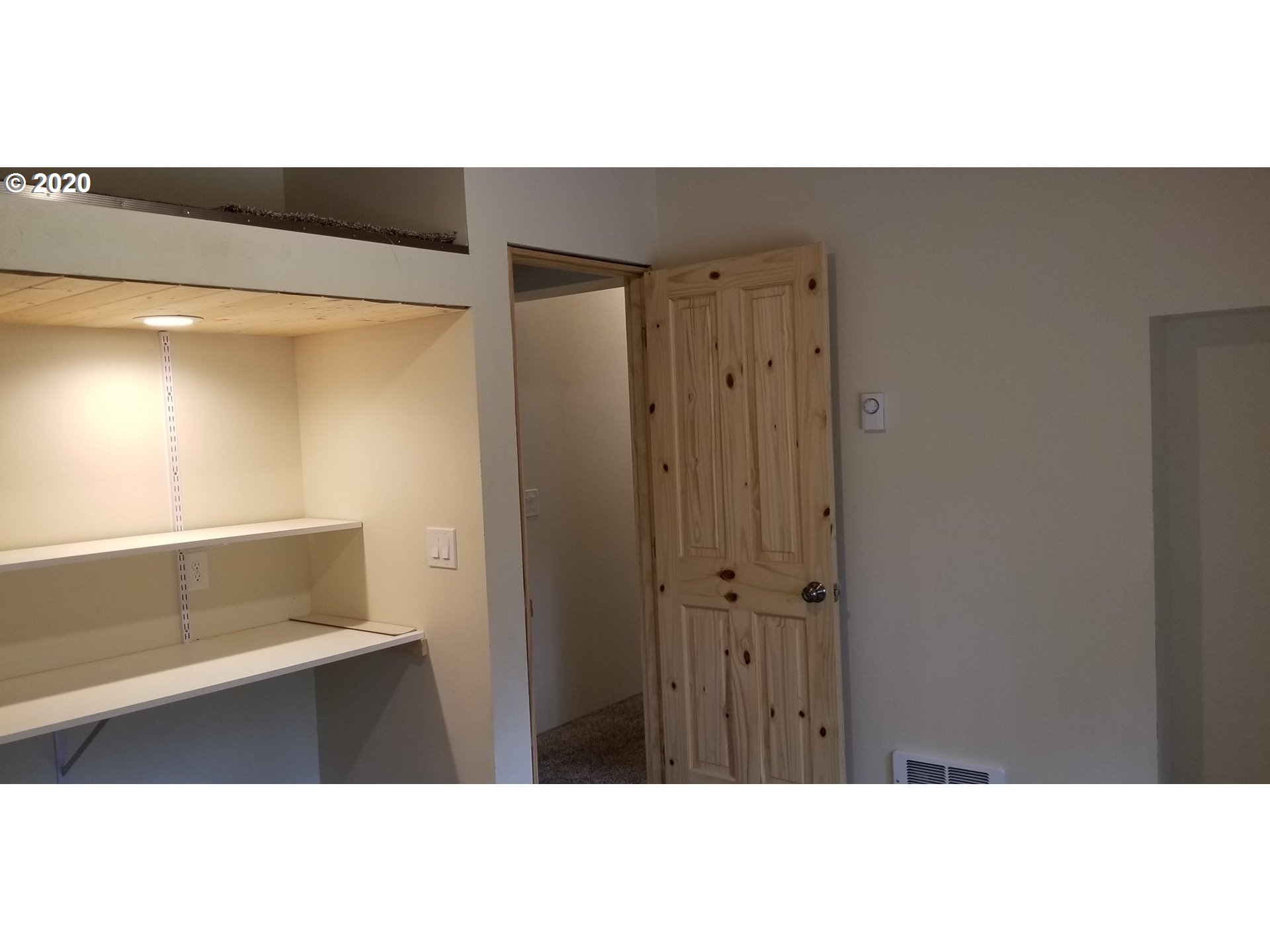 68152 Ridge Road North Bend, OR 97459 - Photo 26 of 32 Gallery Image 26