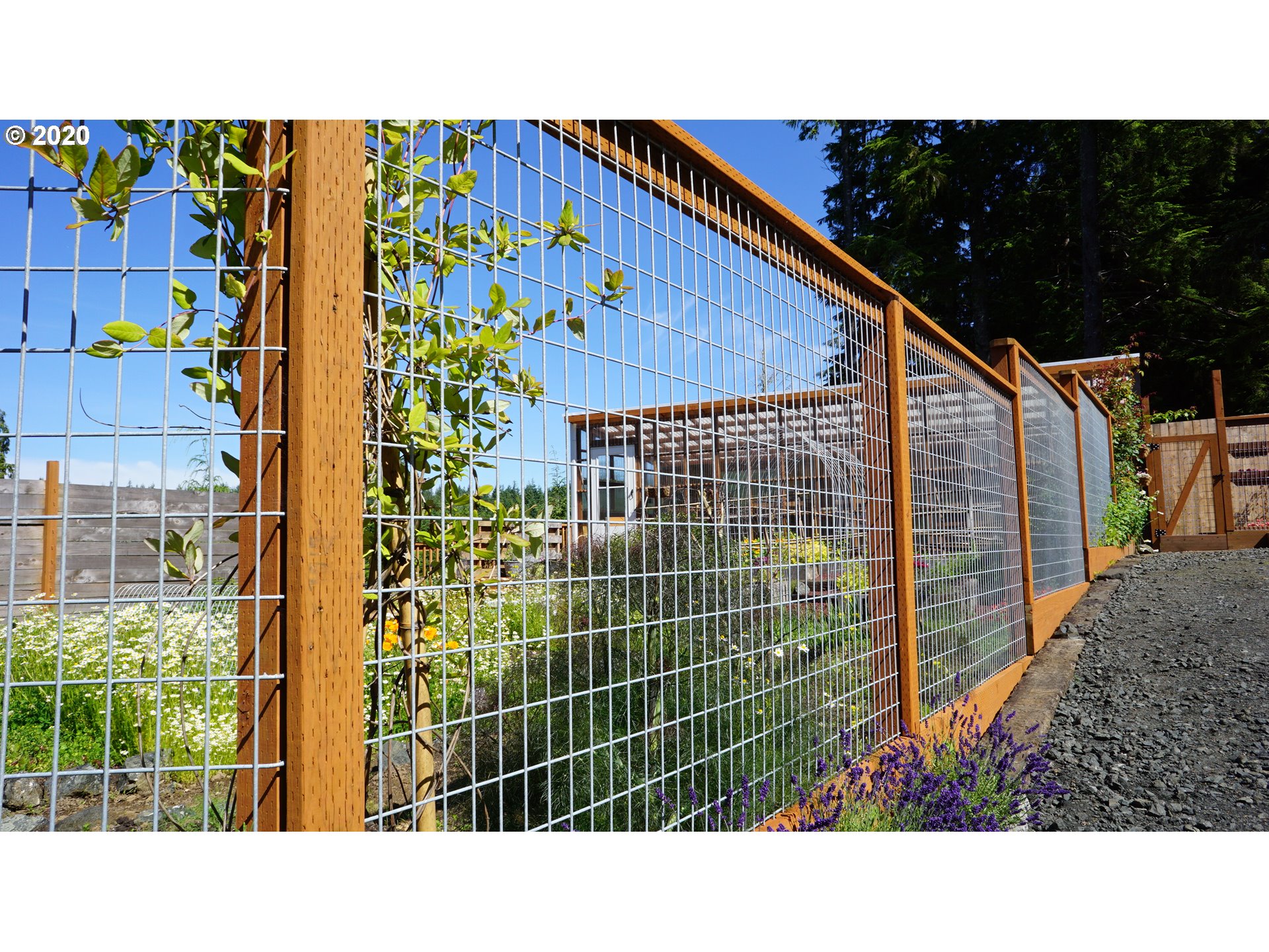68152 Ridge Road North Bend, OR 97459 - Photo 5 of 32 Gallery Image 5