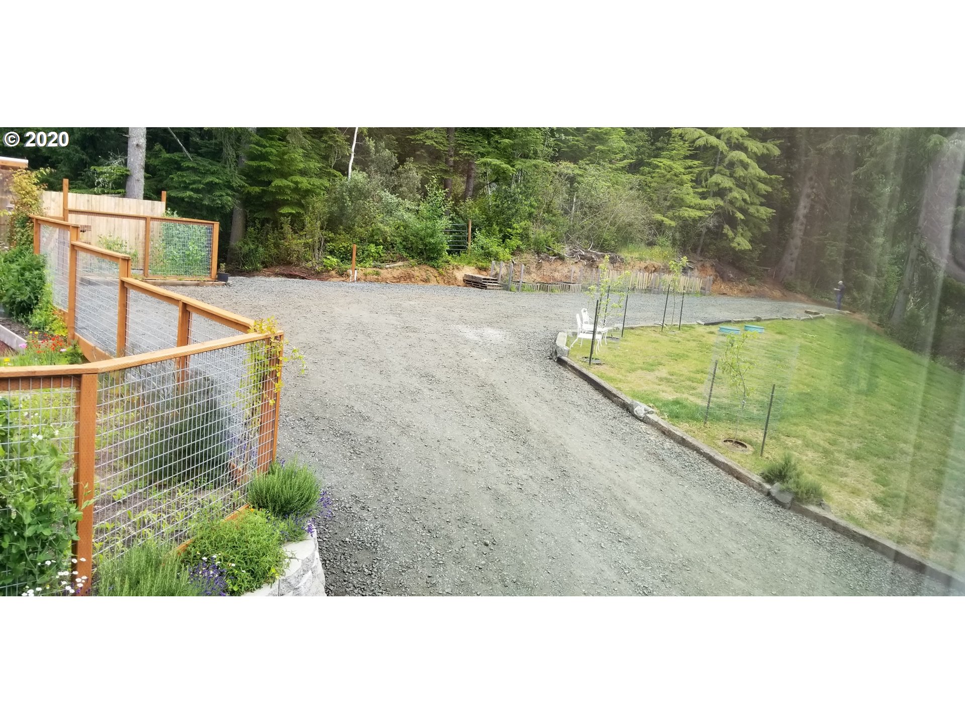 68152 Ridge Road North Bend, OR 97459 - Photo 10 of 32 Gallery Image 10