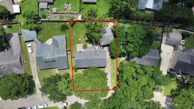 $379,000 | 3923 Cypress Lake Drive, Spring, TX 77388