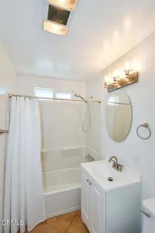 $4,800 | 630 North Niagara Street, Burbank, CA 91505