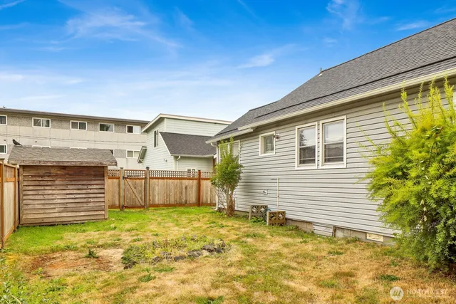 $399,000 | 1273 4th Street, Unit 1 & 2, Blaine, WA 98230