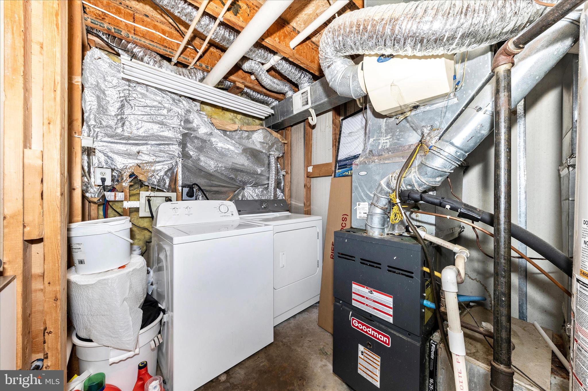 9215 McCarty Road Lorton, VA 22079 - Photo 34 of 35 Laundry & Utility Room