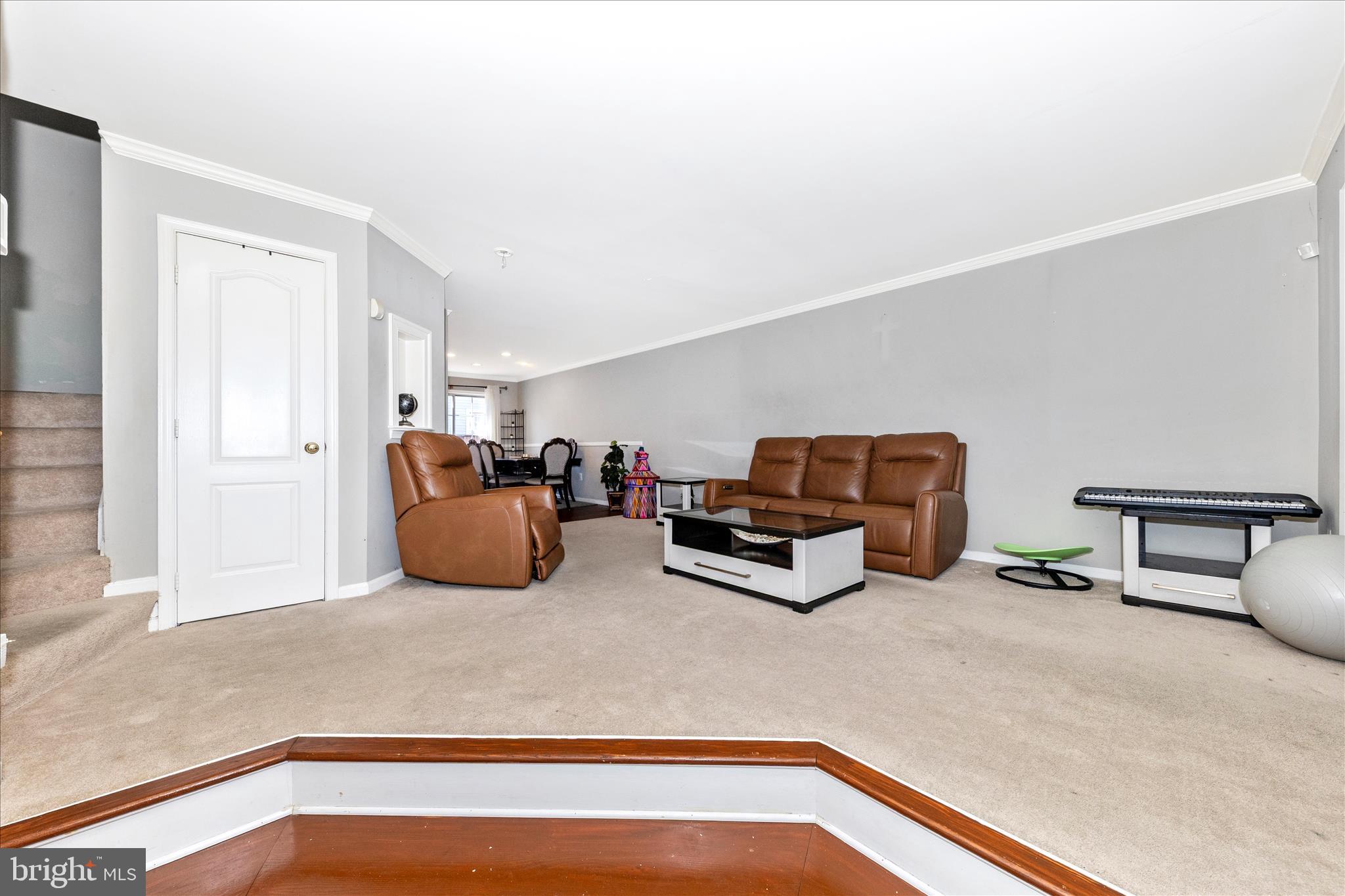 9215 McCarty Road Lorton, VA 22079 - Photo 5 of 35 Living Room Feature