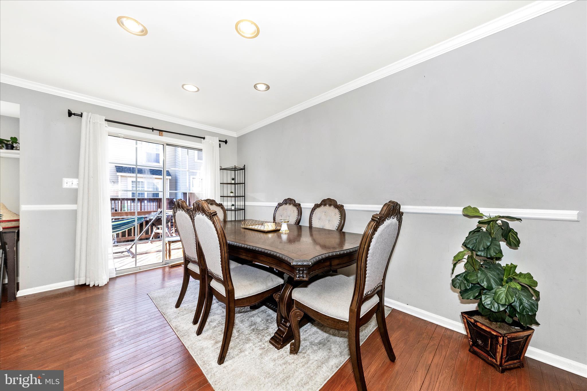9215 McCarty Road Lorton, VA 22079 - Photo 10 of 35 Dining Area Main