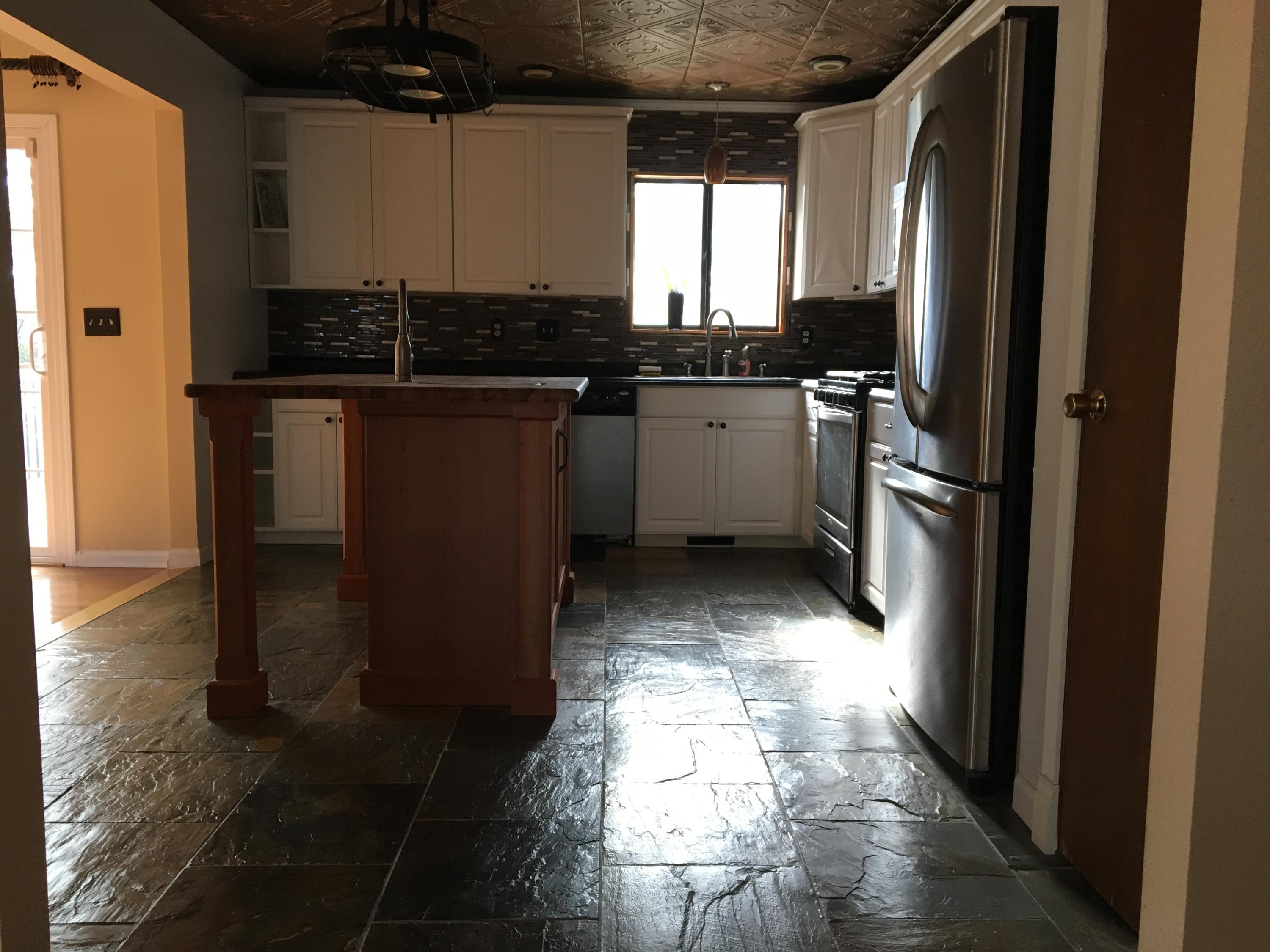 1788 Banbury Road Charleston, SC 29414 - Photo 8 of 29 Renovated Kitchen