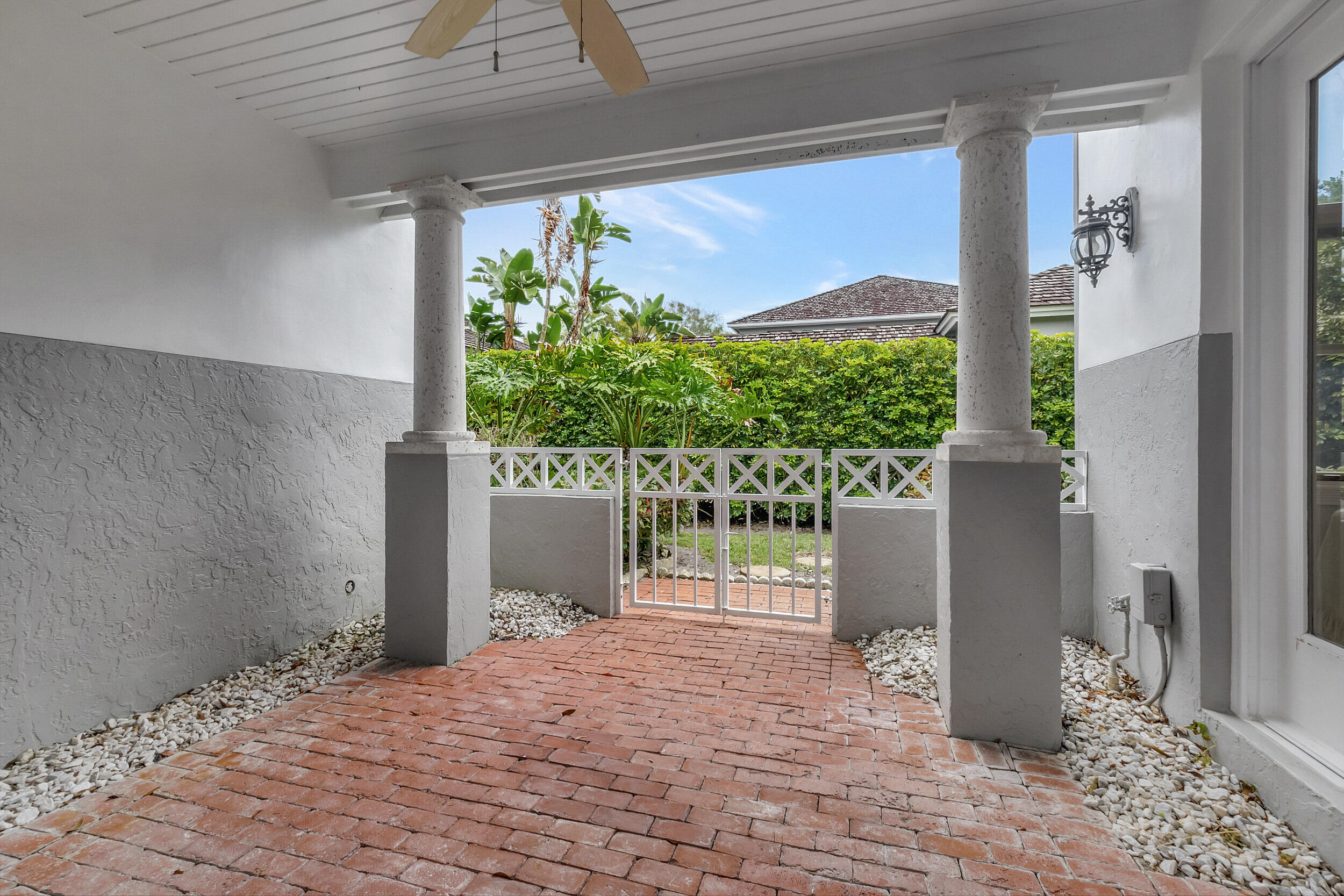5600 Cambridge Boulevard Boca Raton, FL 33496 - Photo 14 of 27 23_dsc_1222