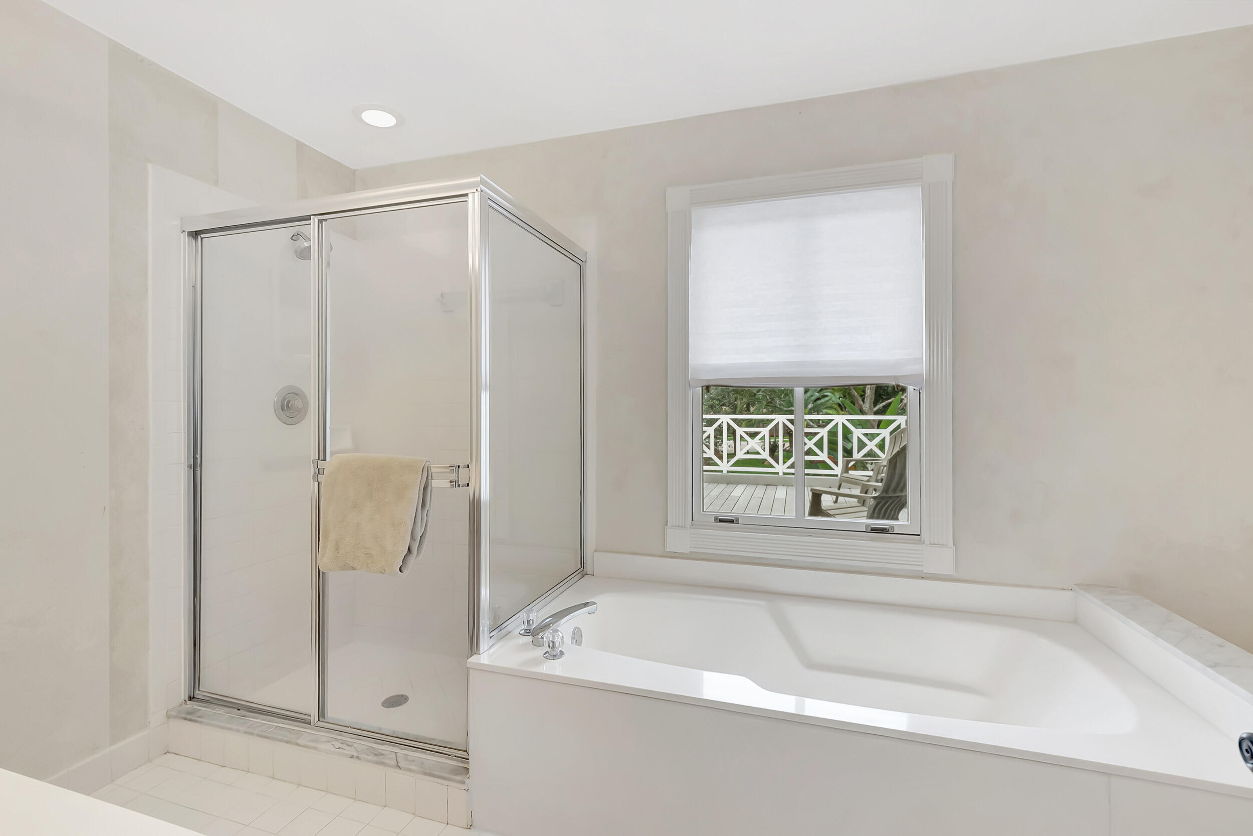 5600 Cambridge Boulevard Boca Raton, FL 33496 - Photo 27 of 27 42_dsc_1317