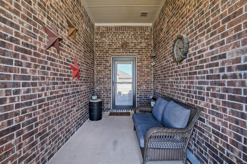 a bathroom with a toilet