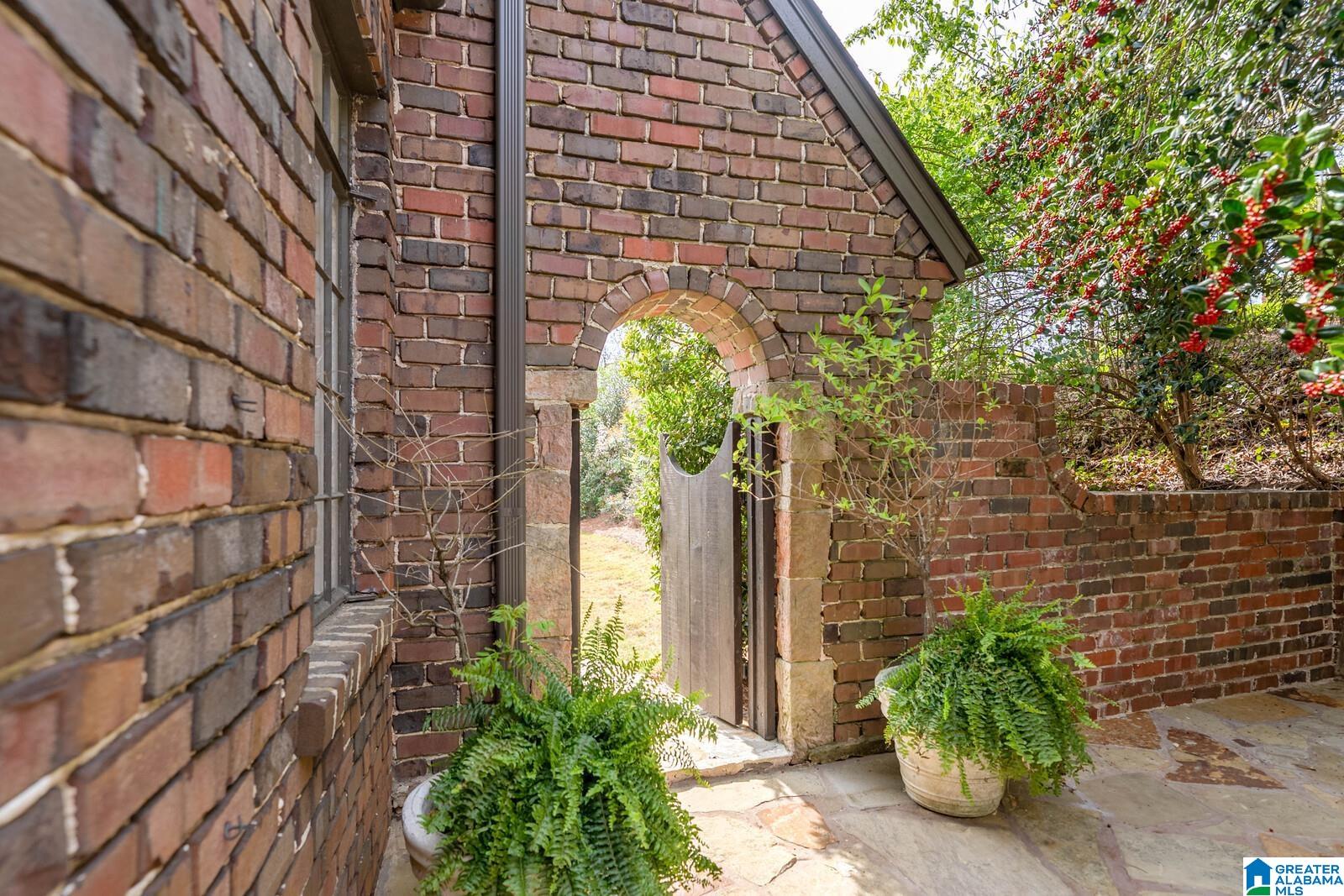 2924 Thornhill Road Birmingham, AL 35213 - Photo 49 of 56