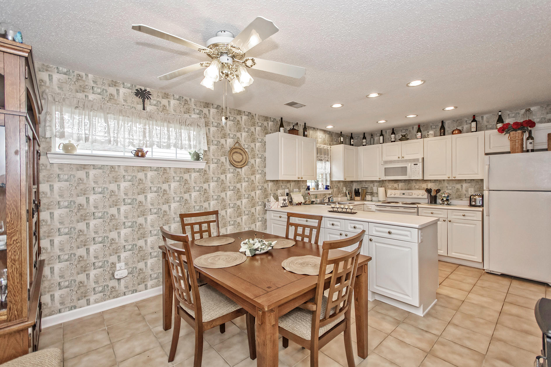 3120 Queensgate Way Mount Pleasant, SC 29466 - Photo 13 of 29 DSC_7123 - Copy