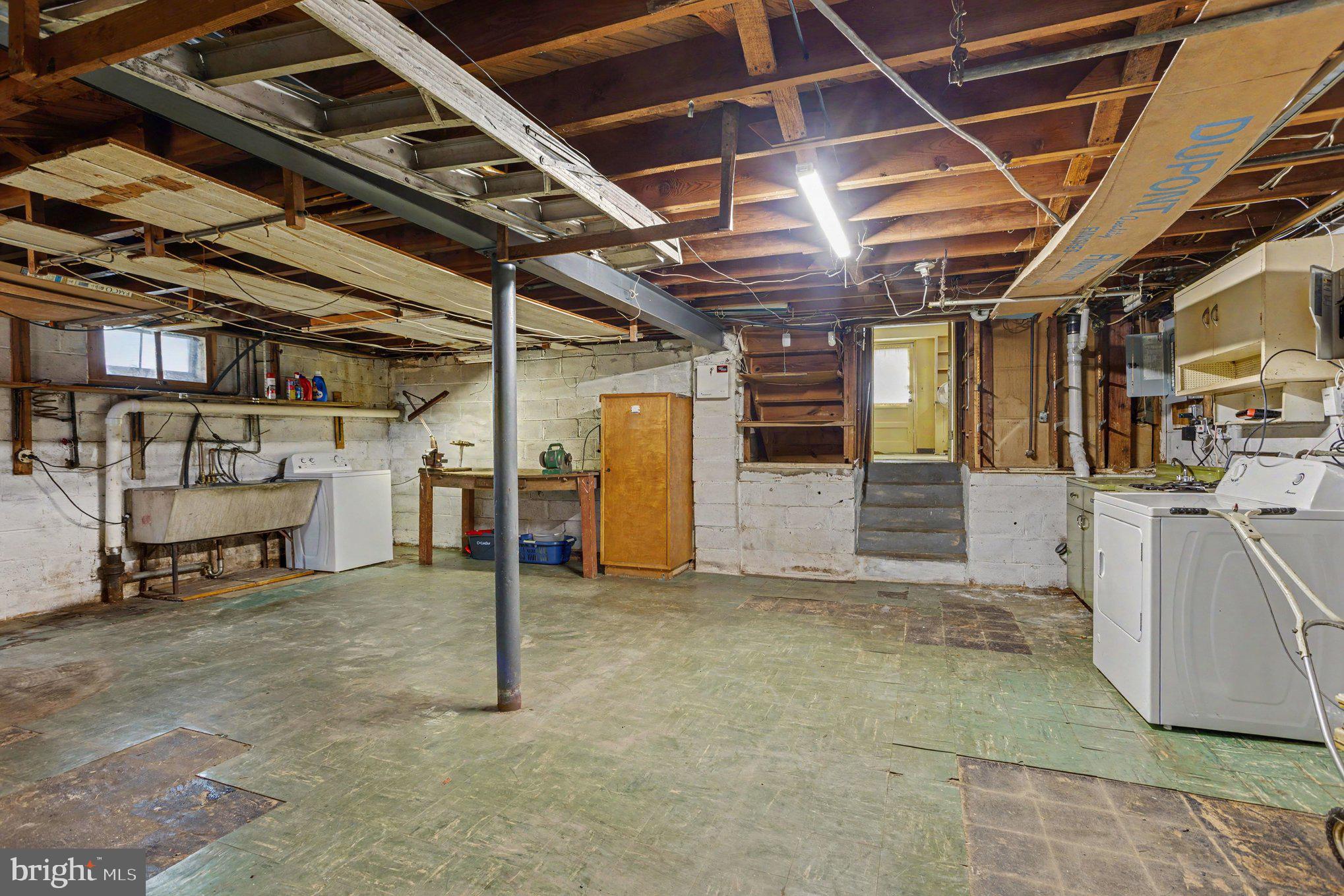 6608 Chelwood Road Baltimore, MD 21209 - Photo 22 of 27 Gallery Image 22
