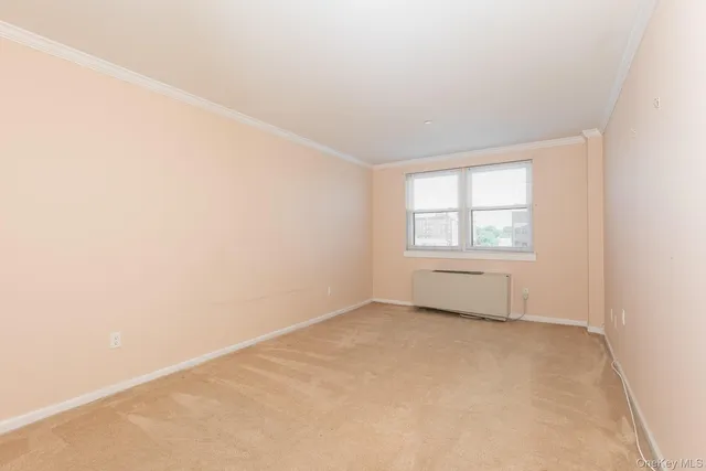 $569,000 | 55 Clinton Avenue, Unit 403, Rockville Centre, NY 11570