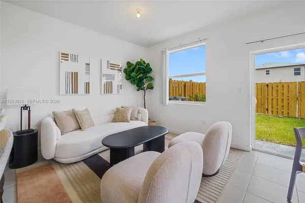 $2,995 | 33750 Southwest 194th Place, Florida City, FL 33034