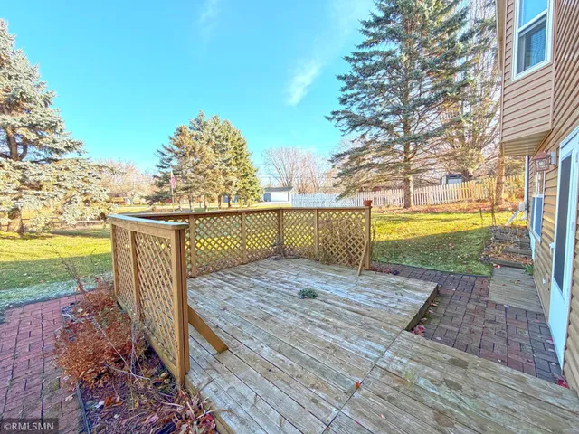 $349,900 | 210 Knollwood Street, Annandale, MN 55302