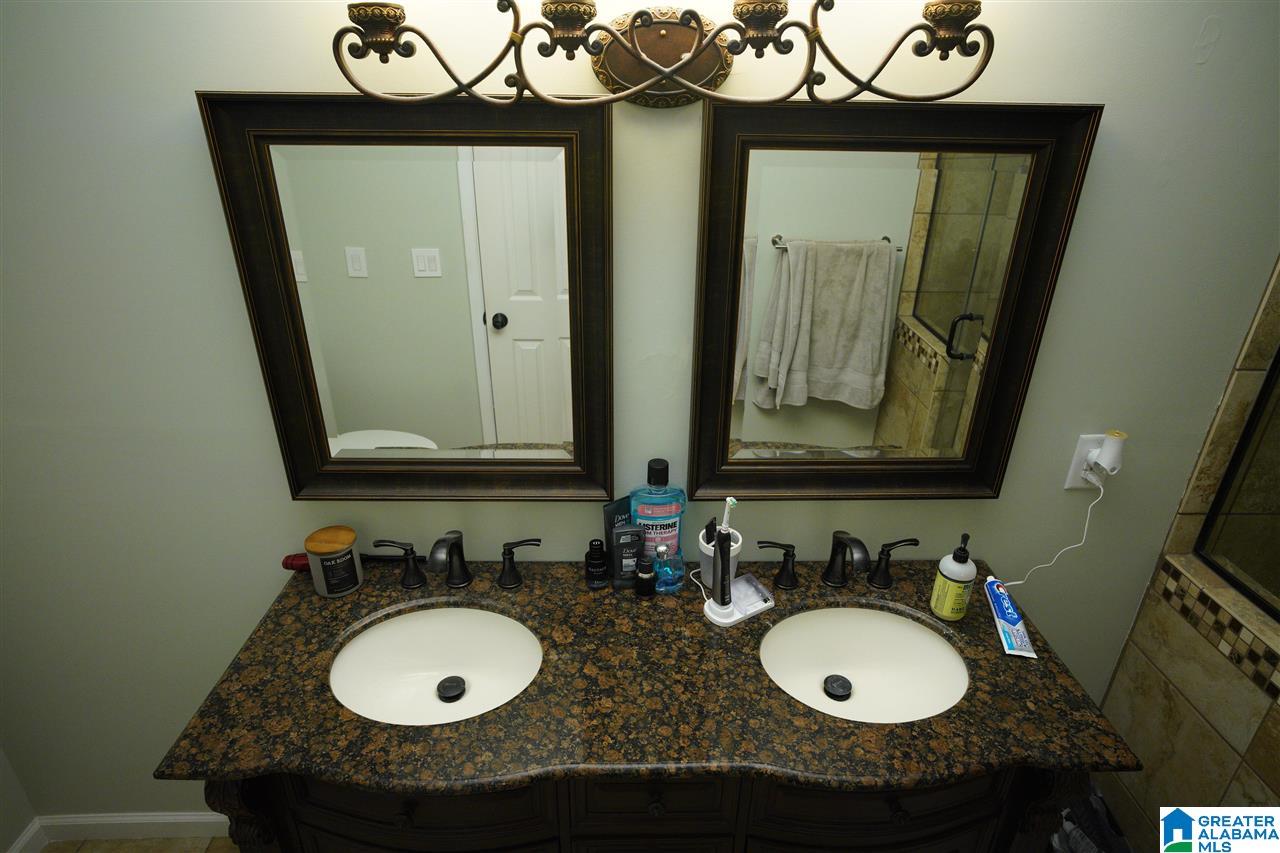 400 Country Manor Road Anniston, AL 36207 - Photo 18 of 34