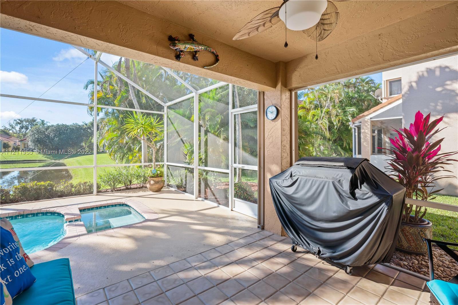 3071 Casa Rio Court Riviera Beach, FL 33418 - Photo 15 of 65 Gallery Image 15