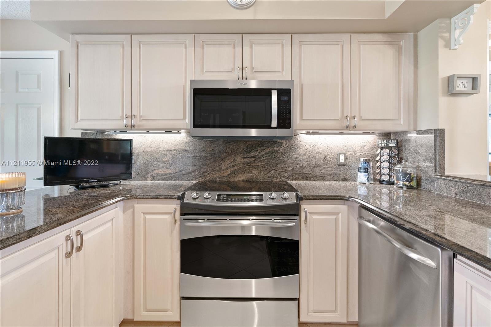 3071 Casa Rio Court Riviera Beach, FL 33418 - Photo 49 of 65 Gallery Image 49