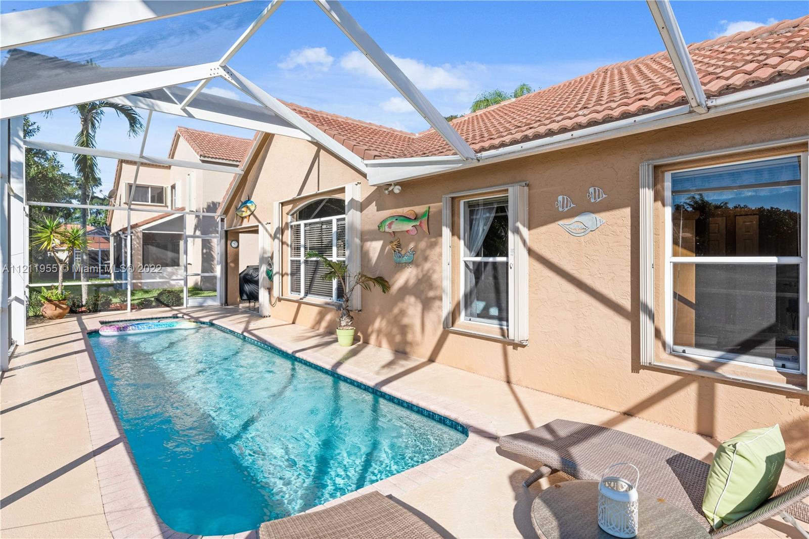 3071 Casa Rio Court Riviera Beach, FL 33418 - Photo 8 of 65 Gallery Image 8
