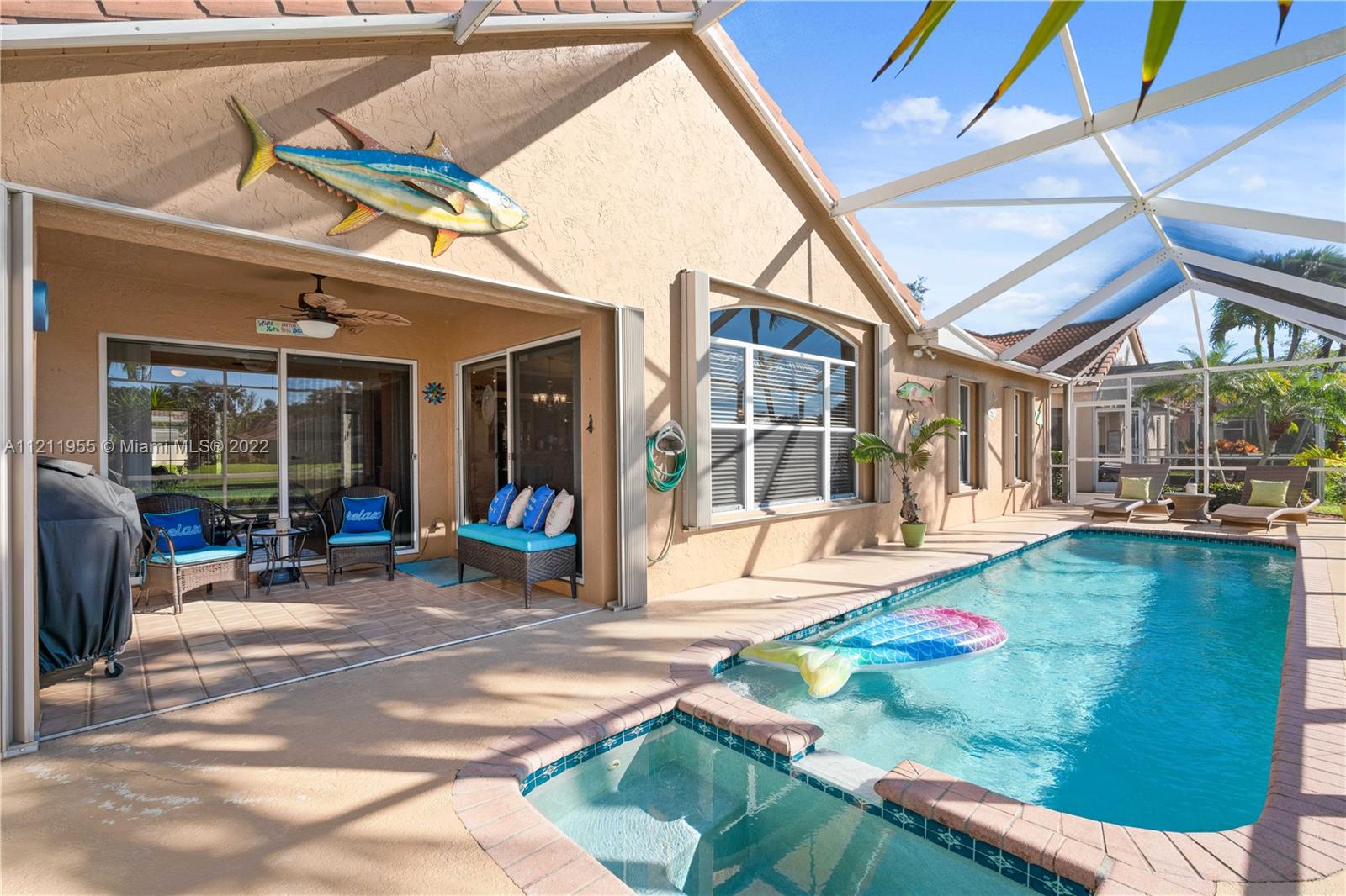 3071 Casa Rio Court Riviera Beach, FL 33418 - Photo 10 of 65 Gallery Image 10