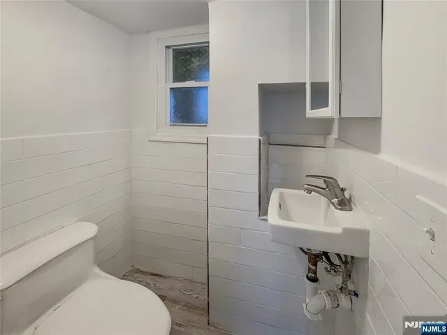 $455,000 | 2 North 20th Street, East Orange, NJ 07017