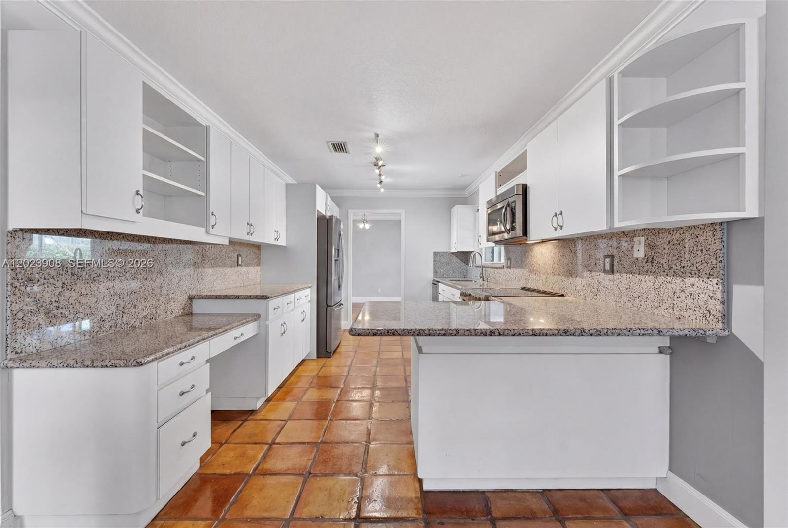14001 Southwest 108th Street Miami, FL 33186 - Photo 4 of 25