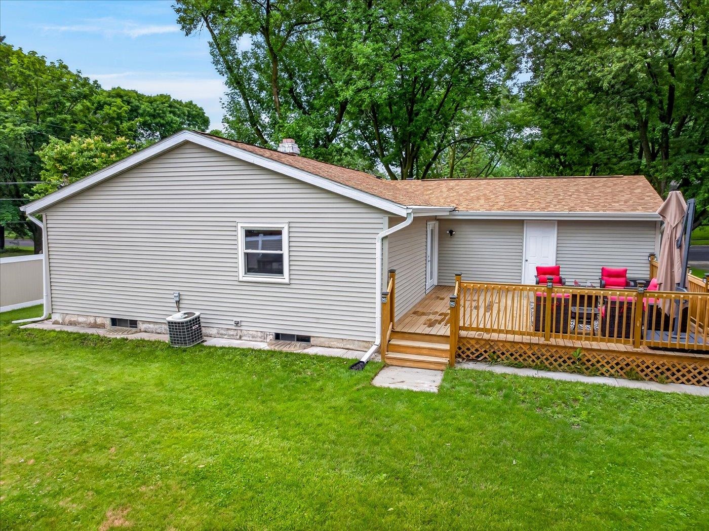 1813 Prairie Road Madison, WI 53711 - Photo 9 of 51