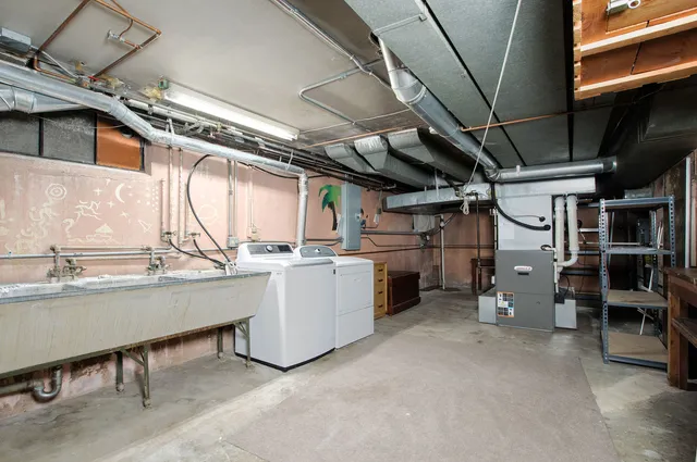 a view of a storage & utility room