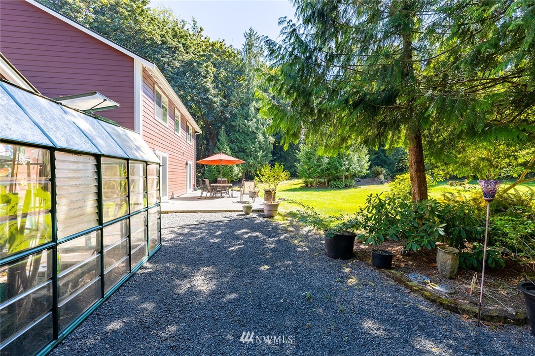 5904 Lemon Road Northeast Olympia, WA 98506 - Photo 15 of 34 Gallery Image 15