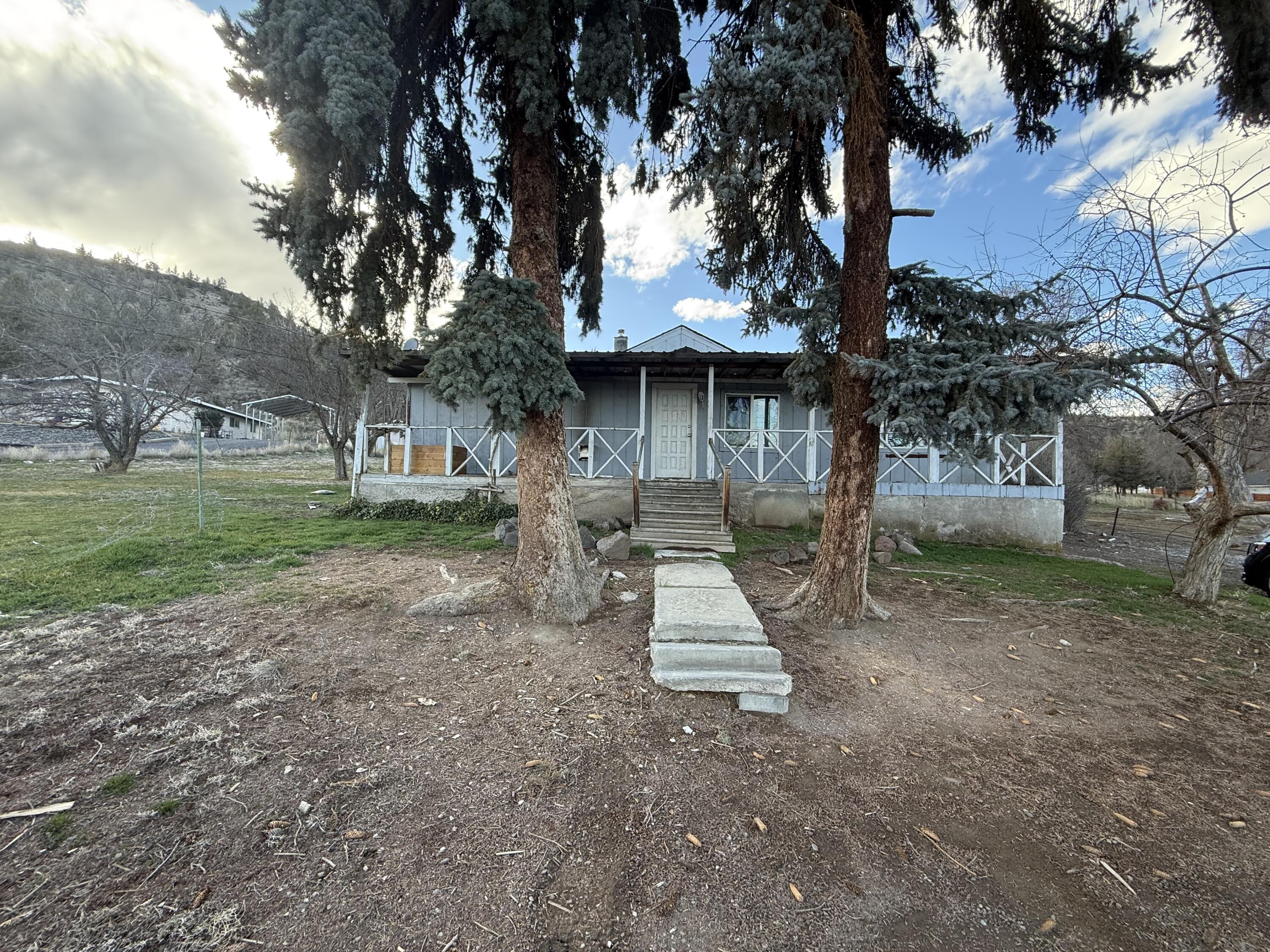 625 Southwest Crestview Road Prineville, OR 97754 - Photo 6 of 8 Gallery Image 6
