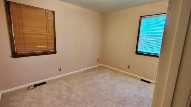 $285,000 | 13500 Pioneer Drive, Bonner Springs, KS 66012